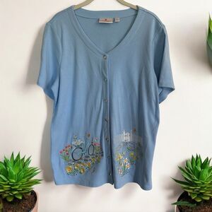 Quacker Factory Springtime Scenes V-Neck  Snap Up Cardigan Light‎ Blue Large